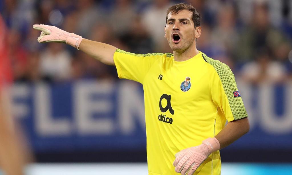 Casillas rendido a guarda-redes que fez quatro defesas em 20 segundos - CNN  Portugal