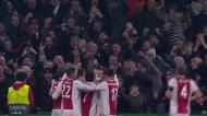 Tadic faz o 2-1 frente ao Bayern de grande penalidade
