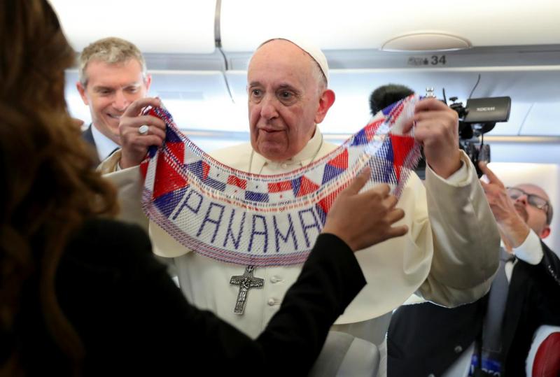 Resultado de imagem para papa já chegou ao Panamá