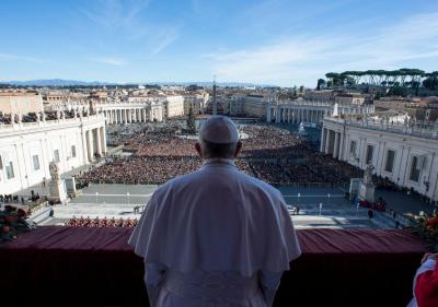 Papa Francisco aceita pedido de demissão do chefe de segurança do Vaticano - TVI