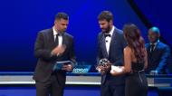 Prémios UEFA: Alisson é o guarda-redes do ano