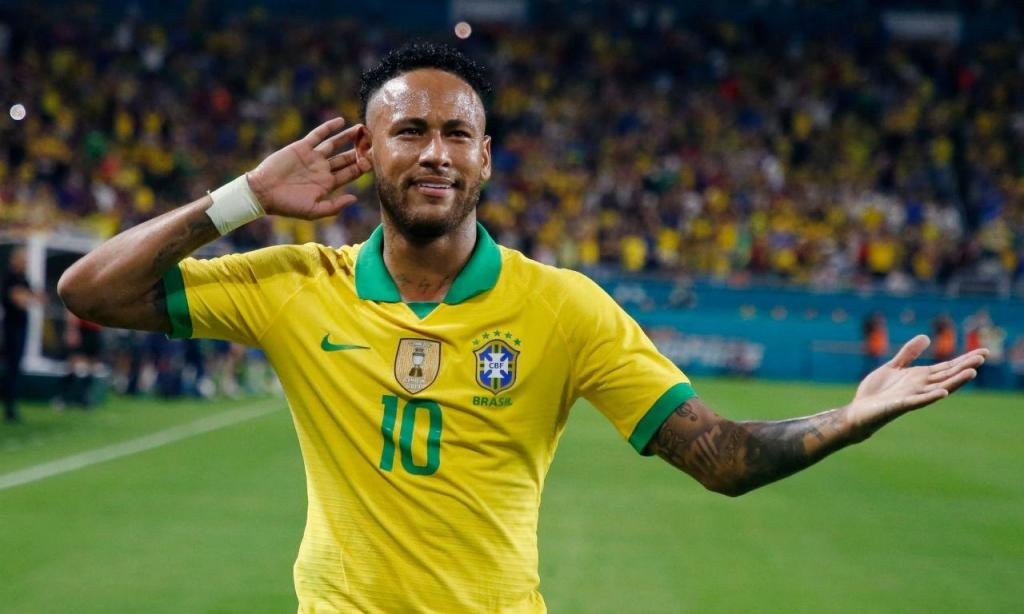 Neymar voltou e marcou