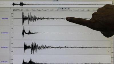 Dois sismos com magnitude 2,4 e 1,9 sentidos na ilha Terceira - TVI