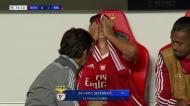 As lágrimas de Cervi após ser substituído no Benfica-Leipzig