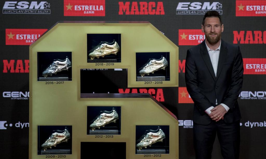 Lionel Messi recebe sexta Bota de Ouro (AP)