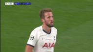 VÍDEO: Harry Kane faz o primeiro do Tottenham em Londres
