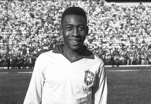 Pelé era campeão mundial de seleções com 17 anos