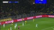 VÍDEO: boa jogada de Brandt e Dortmund recupera dois golos