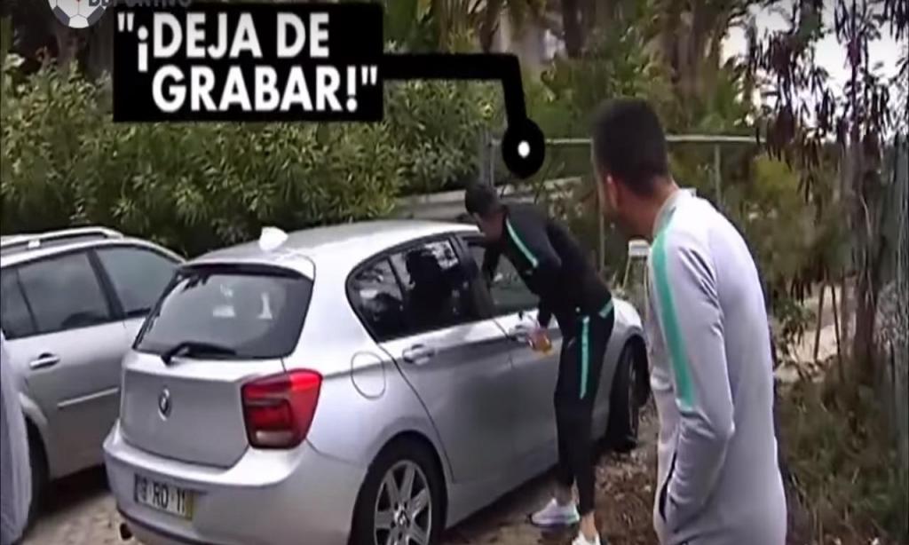 Cristiano Ronaldo tenta «roubar» telemóvel a casal