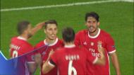 VÍDEO: Benfica chega ao terceiro com um autogolo