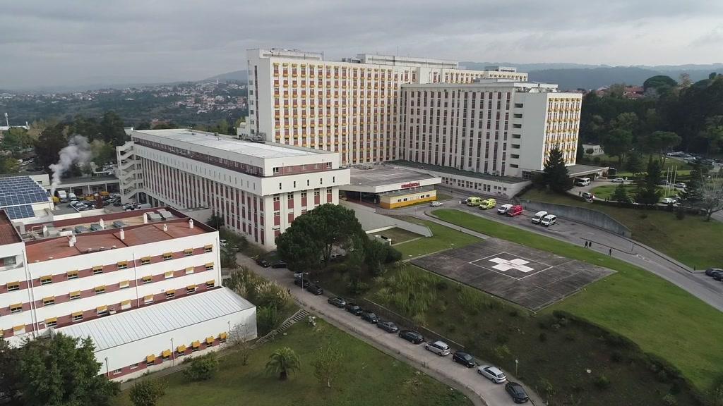 Hospital de Coimbra esteve cinco meses sem aceitar doentes para transplante de fígado