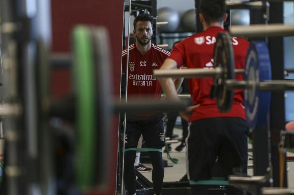 Benfica fez bateria de testes e trabalho de ginásio (Fotos SLB)