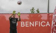 Guarda-redes do Benfica em ação (Fotos SLB)