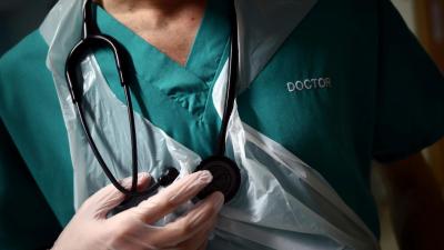 Médicos do Centro acusam Ministério da Saúde de estar "a desprezar" carreiras médicas - TVI