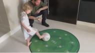 Sergio Ramos ensina os filhos a...controlar a bola