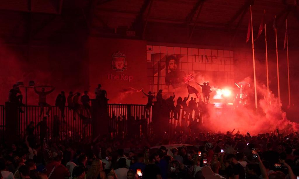 As melhores imagens da festa do Liverpool (AP)
