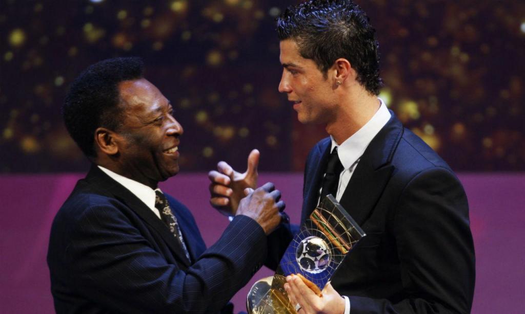Cristiano Ronaldo e Pelé (AP)