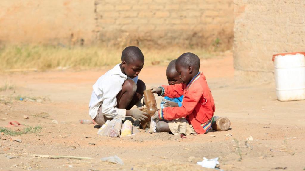 Crianças em África