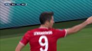 Dupla Lewandowski-Muller volta a fazer estragos, mas VAR anula 2-1 ao Bayern