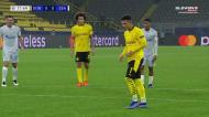 Penálti de Sancho dá vantagem ao Dortmund