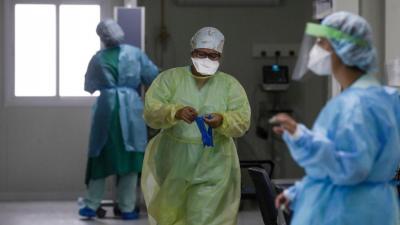 Covid-19: quase 9.000 profissionais de saúde já foram infetados em Portugal - TVI