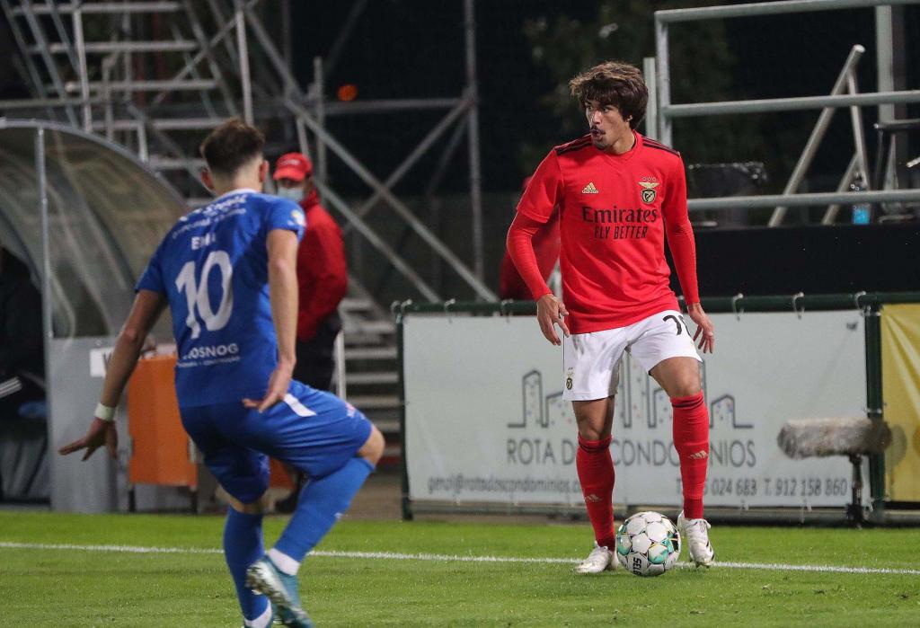 Tiago Araújo, Paredes-Benfica (2020/21)