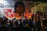 Argentina chora a morte de Maradona