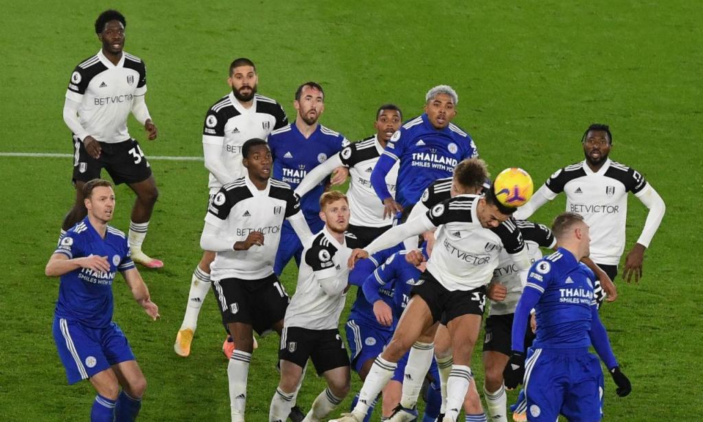 Fulham venceu no campo do Leicester