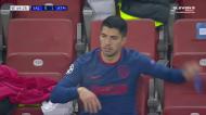 Suárez não conteve a fúria após ter sido substituído