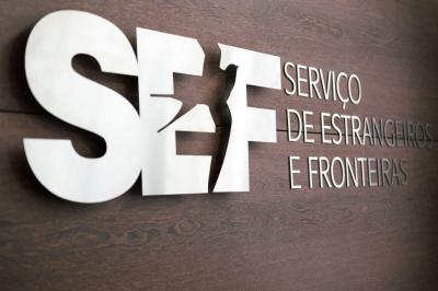 Reestruturação do SEF leva a que inspetores fiquem até dois anos nos postos de fronteira - TVI