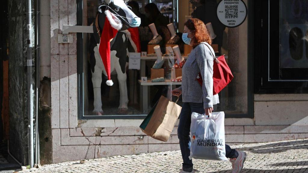 Compras de Natal na baixa de Lisboa
