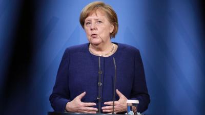 Alemanha gastou 55 mil euros em cabeleireiros e maquilhadores com Merkel desde a sua saída (há 20 meses) - TVI