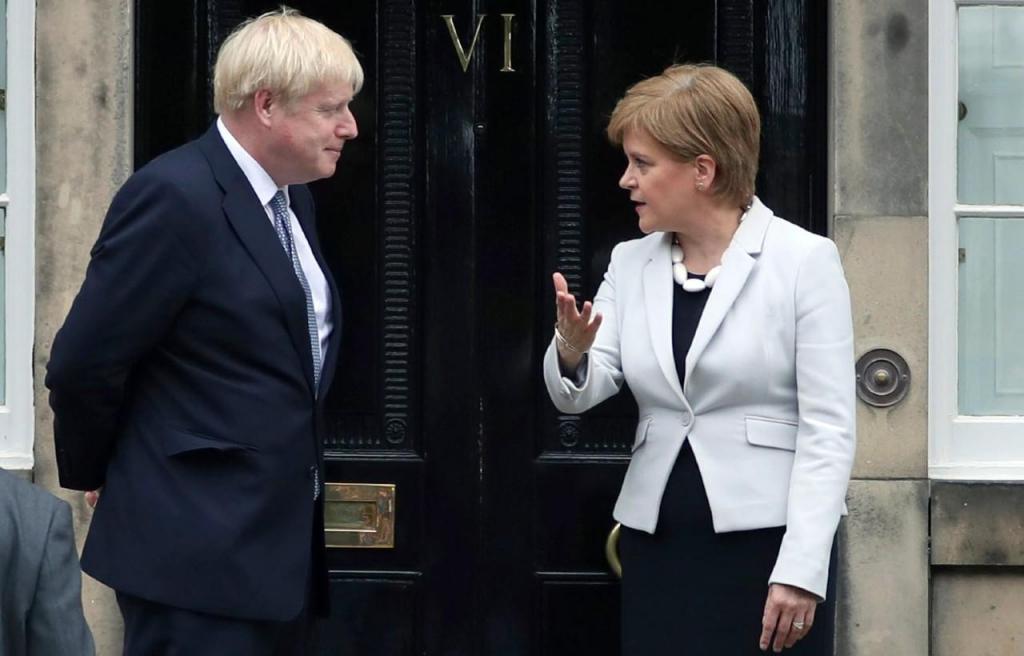 Boris Johnson e Nicola Sturgeon