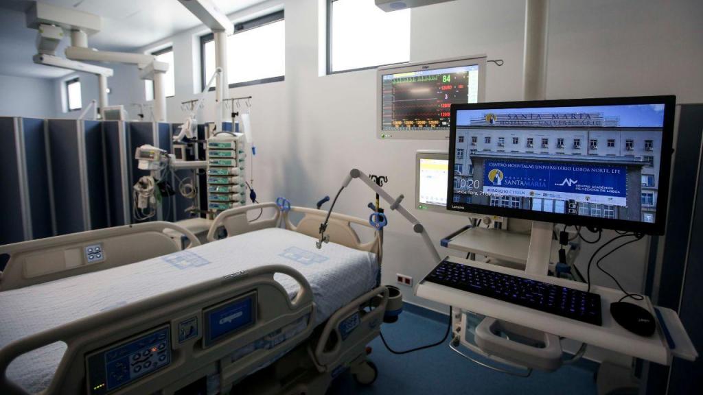 Ministra da Saúde inaugura nova Unidade de Cuidados Intensivos do Hospital de Santa Maria
