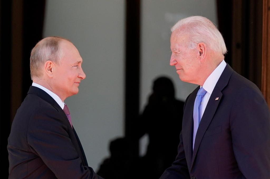 Encontro entre Biden e Putin