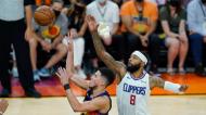 NBA: Devin Booker e Marcus Morris no Phoenix Suns-Los Angeles Clippers, jogo 1 da final de conferência (AP)