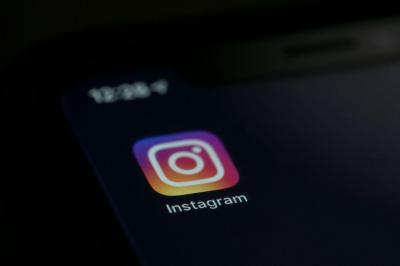 Rede social Instagram está em baixo - TVI