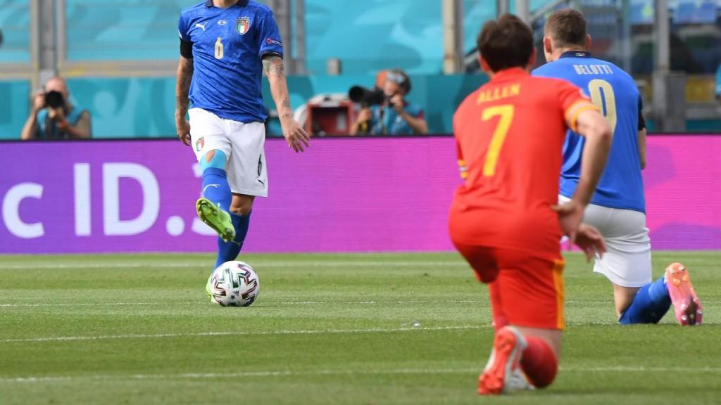 Itália decidiu que não vai ajoelhar em Wembley (foto AP)