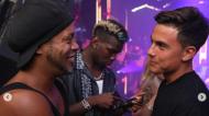 Ronaldinho encontrou uma constelação de estrelas numa discoteca em Miami