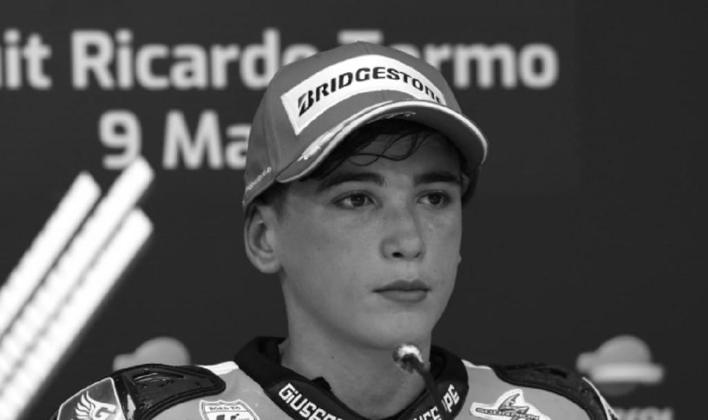 Piloto de 14 anos morre em corrida de moto na Espanha (vídeo)