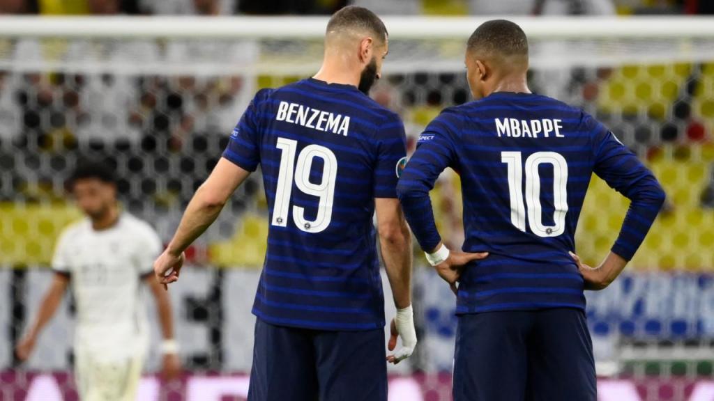 Kylian Mbappé e Karim Benzema