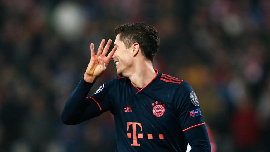 Robert Lewandowski (Estrela Vermelha 0-6 Bayern, 26/11/2019; Dortmund 4-1 Real Madrid, 24/04/2013))