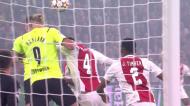 Autogolo de Reus dá vantagem ao Ajax frente ao Dortmund