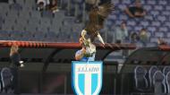 Novo tratador da águia da Lazio (AP Photo/Gregorio Borgia)