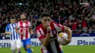 Suárez bisa de penálti e Atlético recupera de desvantagem de dois golos