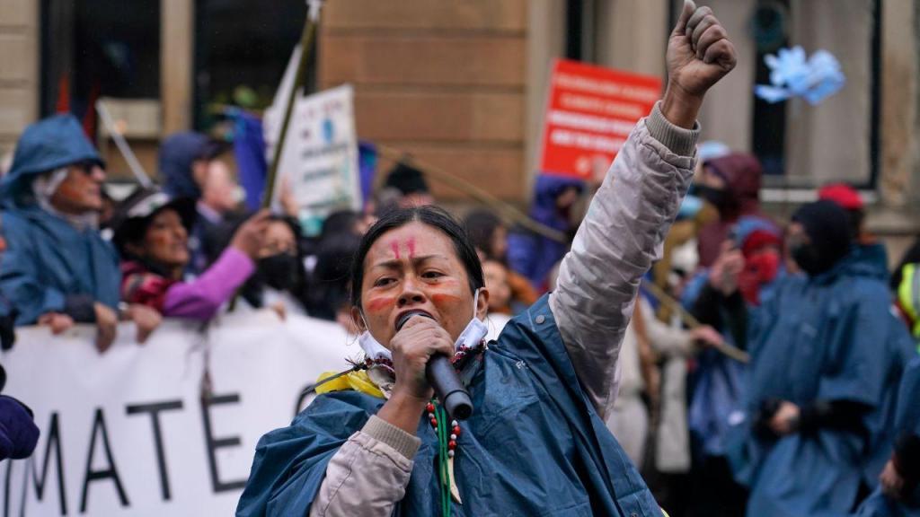 Milhares manifestam-se em Glasgow para exigir ação climática