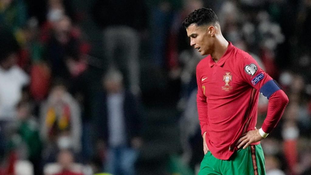 A desilusão de Cristiano Ronaldo após o Portugal-Sérvia (AP)