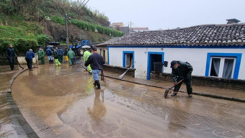 Inundações em São Miguel