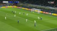 O resumo da vitória do Inter frente ao Shakhtar, com bis de Dzeko