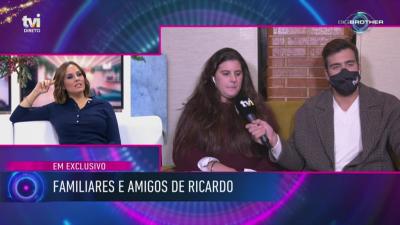 Amiga de Ricardo apoia a relação do casal - Big Brother